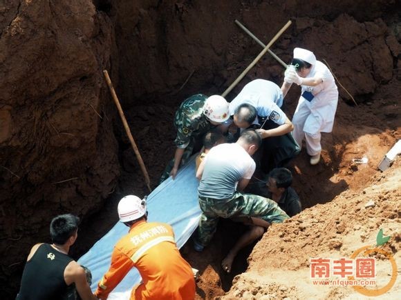 getimg.php?url=http%3A%2F%2Fimgsrc.baidu.com%2Fforum%2FwBAIFENHAO3D580%2Fsign%3D20f07d7eae345982c58ae59a3cf4310b%2F3c0e8813632762d0402e4db5a3ec08fa503dc68f.jpg