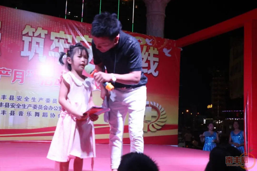 165104bdbsml68znd0zmd2.jpg